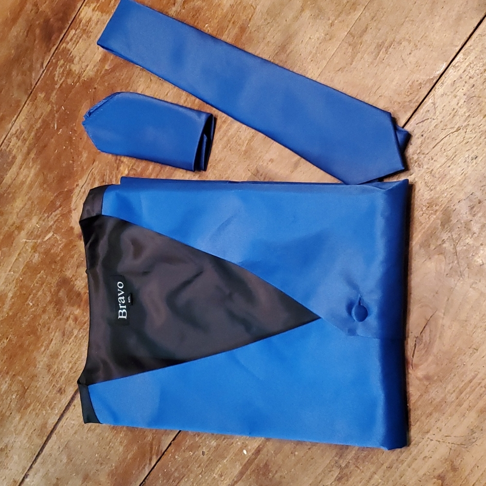 Bravo Satin vest, Tie and Handkerchief